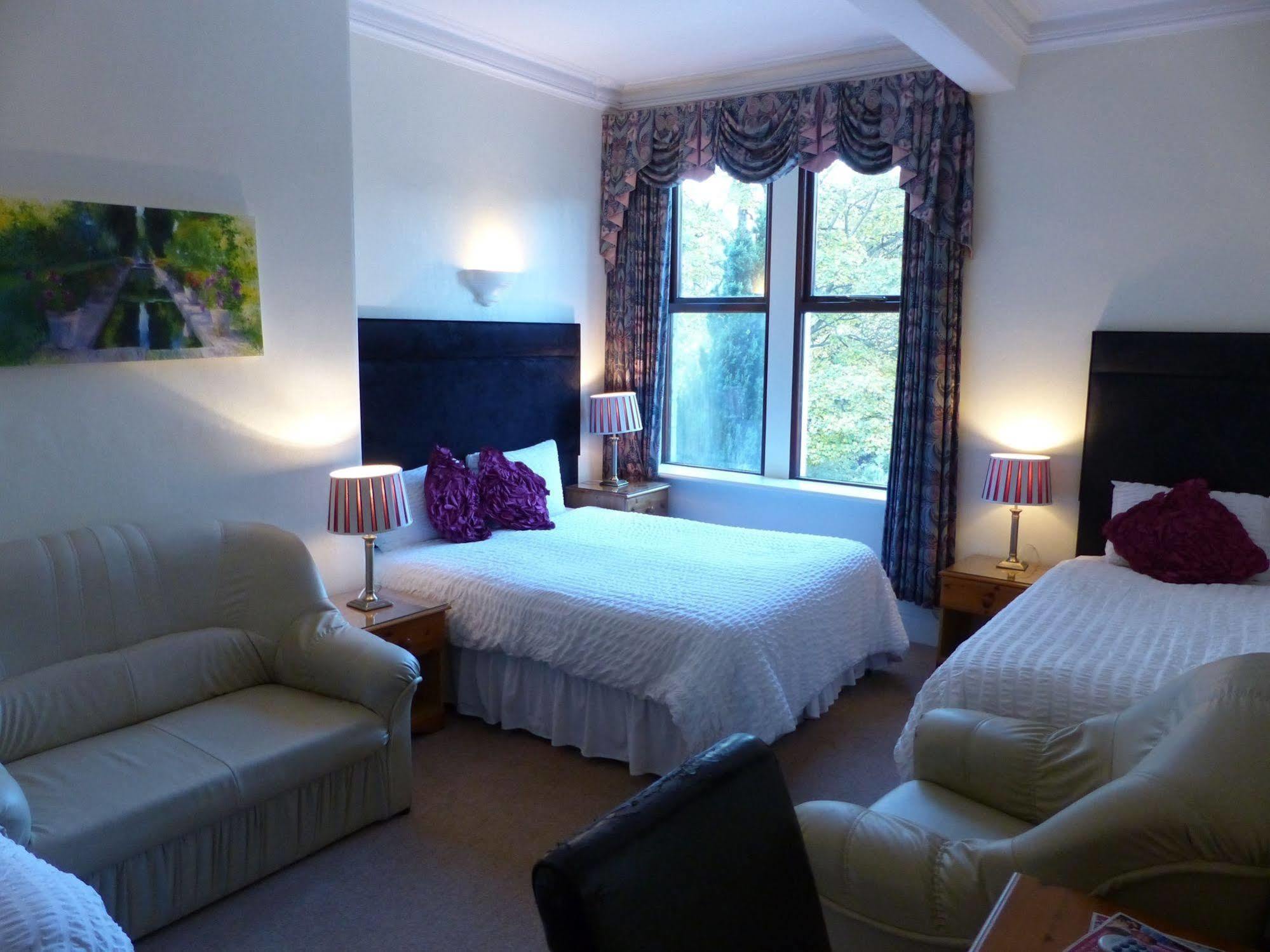 Ilkley Riverside Hotel Екстериор снимка